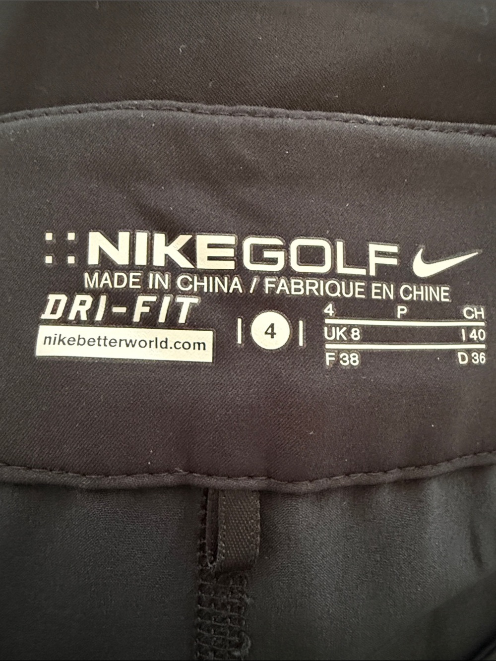 Nike Black Athletic Golf Skort with Back Welt Pockets - Picture 2 of 3
